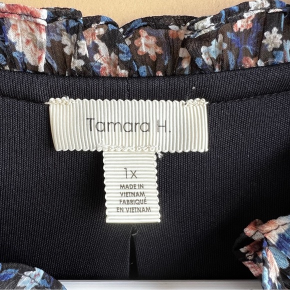 Tamara H. Floral Short Sleeve Blouse - Size 1x - Modest Office Spring - Picture 3 of 6